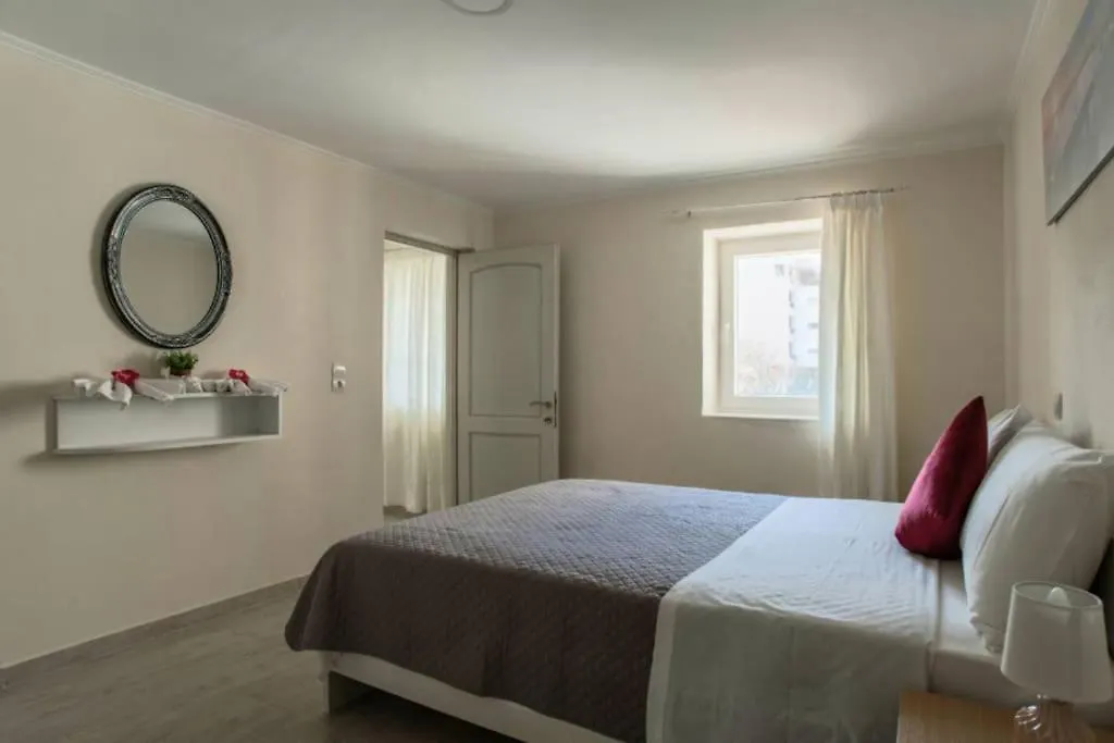 Newly Reconstructed Flat 107Sqm! Apartment Chania  0*, Chania (Crete) Greece